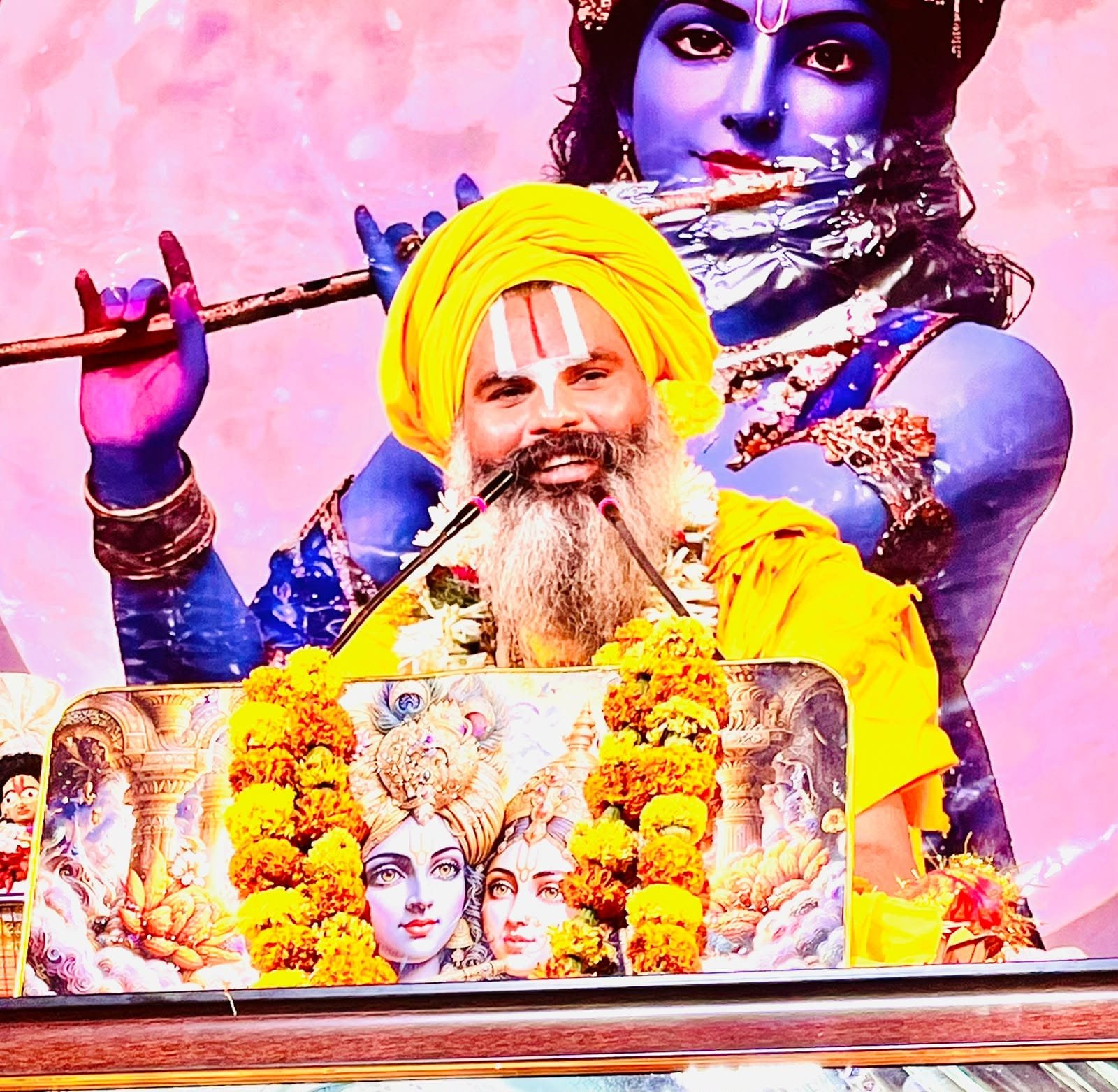 An evening of Katha under the pandal